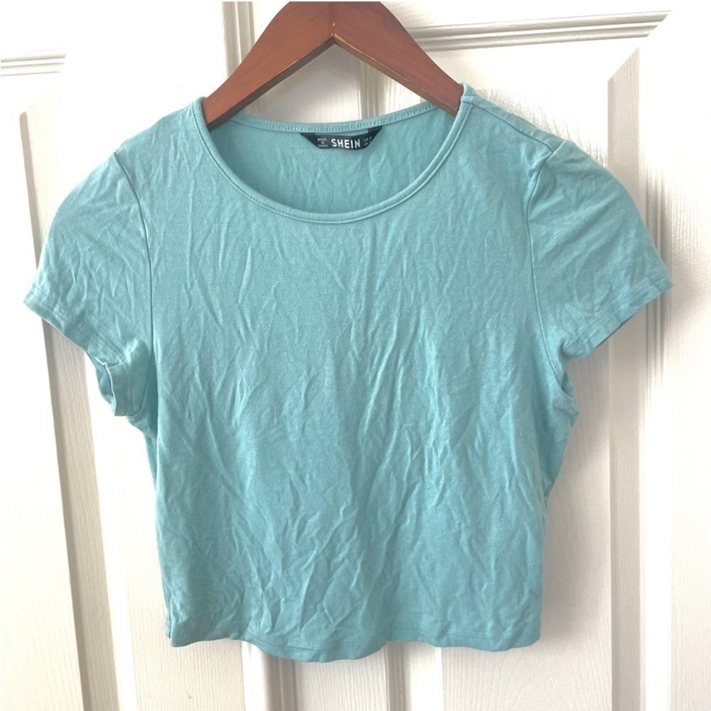 Shein blue green short sleeved crop T-shirt